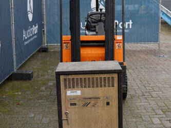 1992-still-r50-16-45578868