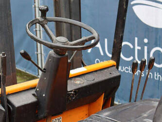 1992-still-r50-16-45578883