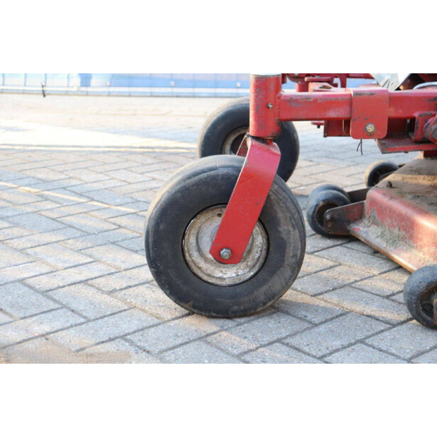 2014 Toro Zeroturn 7000-45578908