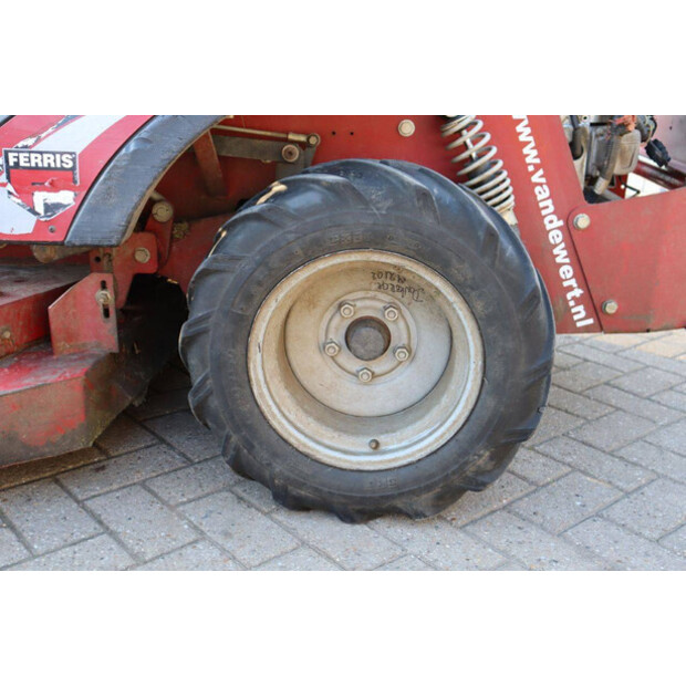 2018 Ferris Zeroturn IS2100z-45578939