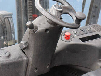 2015-linde-e25l-01-1425053-45578976