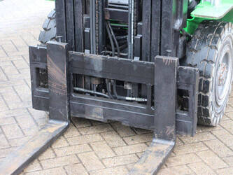 2015-cesab-m325d-1425056-45579073