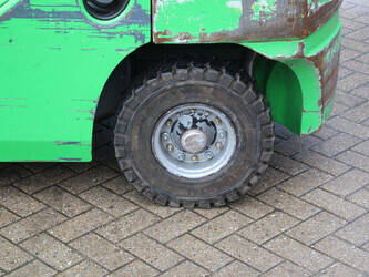 2015-cesab-m325d-1425056-45579077