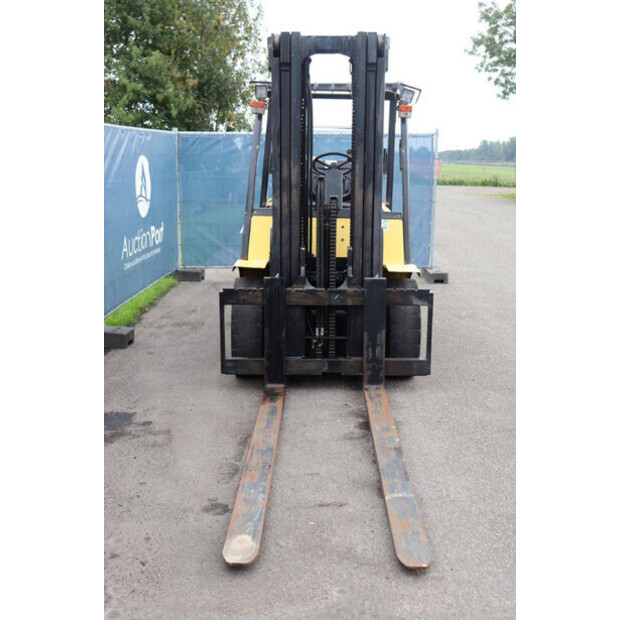 2003 Hyster H5.50XM-45579265