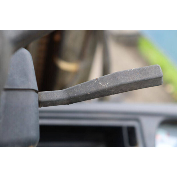 2003 Hyster H5.50XM-45579284