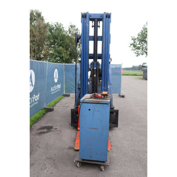 1979 Hyster E70B-45579643