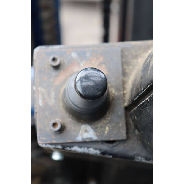 1979 Hyster E70B-45579664