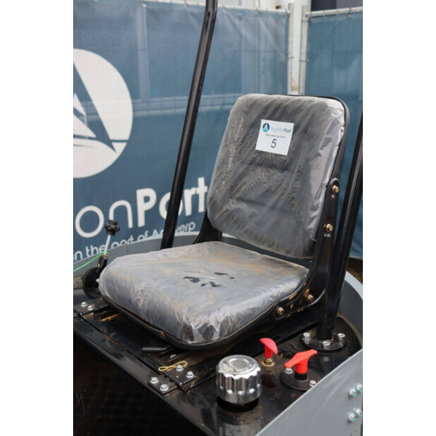 2025 كولت KV13-45579690