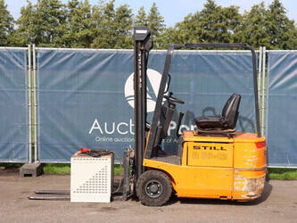 2002-still-r50-12-1425077-45579771