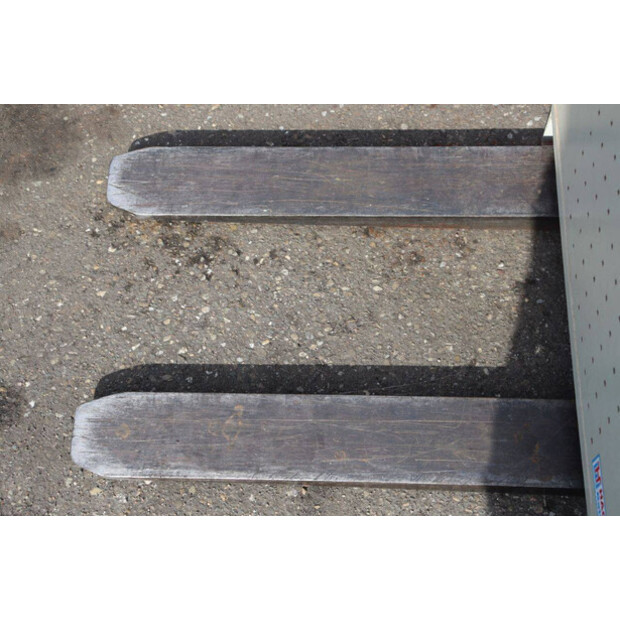 2002 ستيل R50-12-45579782