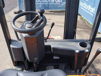 2002-still-r50-12-1425077-45579792