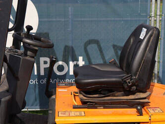 2002-still-r50-12-1425077-45579793