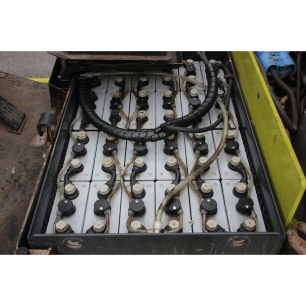 1998 Clark CTM 12-45579880