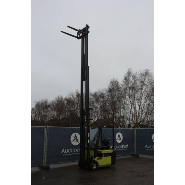 1998 Clark CTM 12-45579889