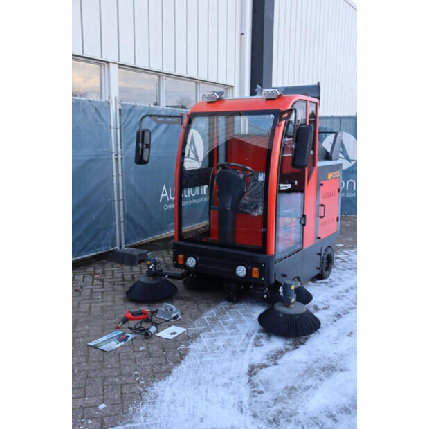 2025 ZVOX 2000G-45579941