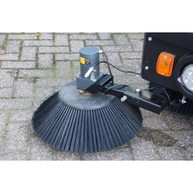 2025 ZVOX 2000G-45579949