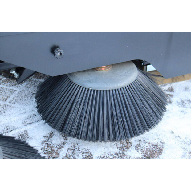 2025 ZVOX 2000G-45579951