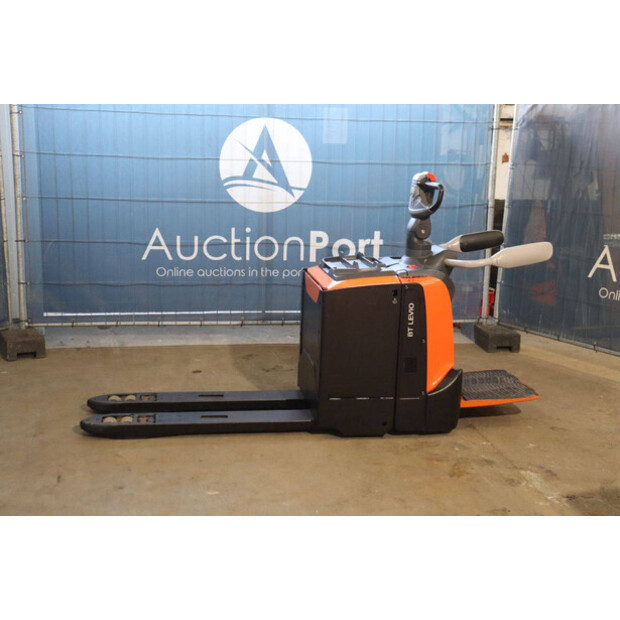 2019 Toyota LPE250-45580051