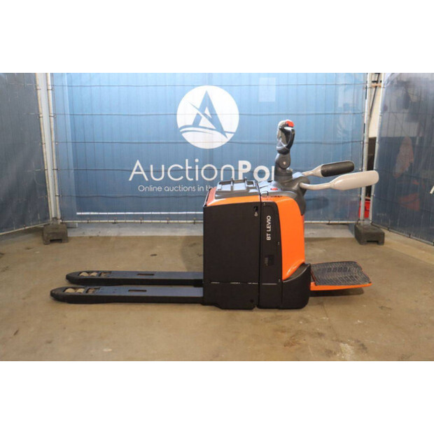 2019 Toyota LPE250-45580052