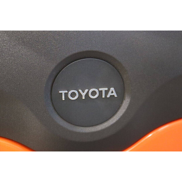 2019 Toyota LPE250-45580066
