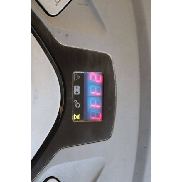 2019 Toyota LPE250-45580075