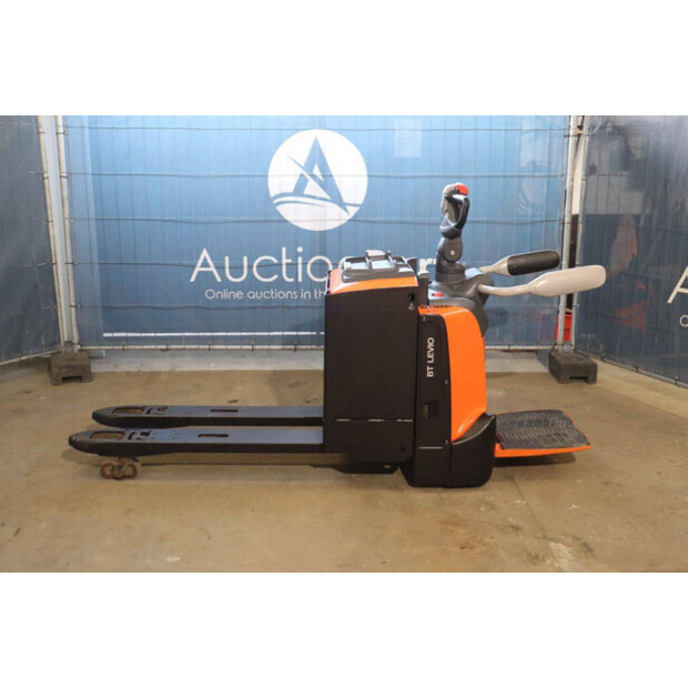 2019 Toyota LPE250-45580077