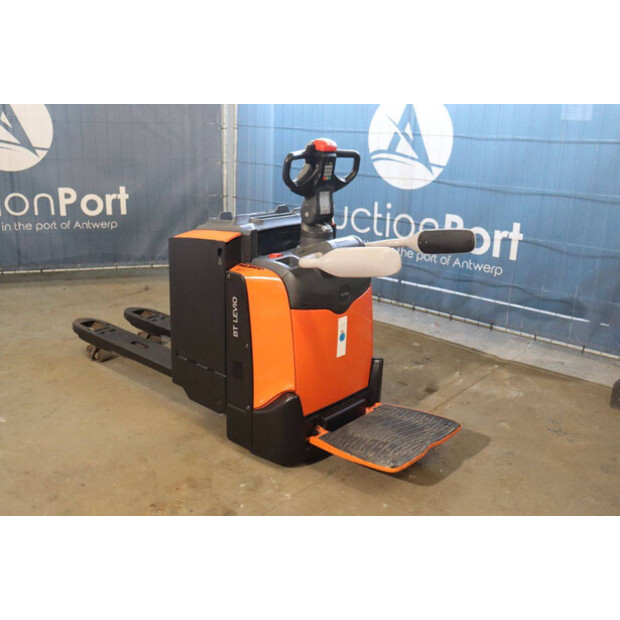 2019 Toyota LPE250-45580078