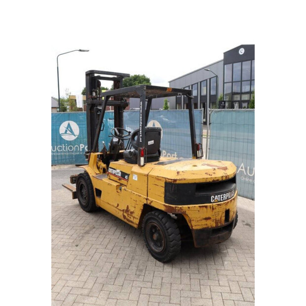 1995 Caterpillar DP45-45580106