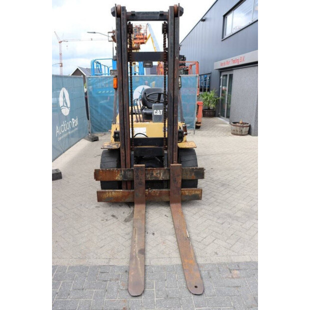 1995 Caterpillar DP45-45580110