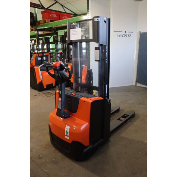 2018 Toyota SWE 120-45580167