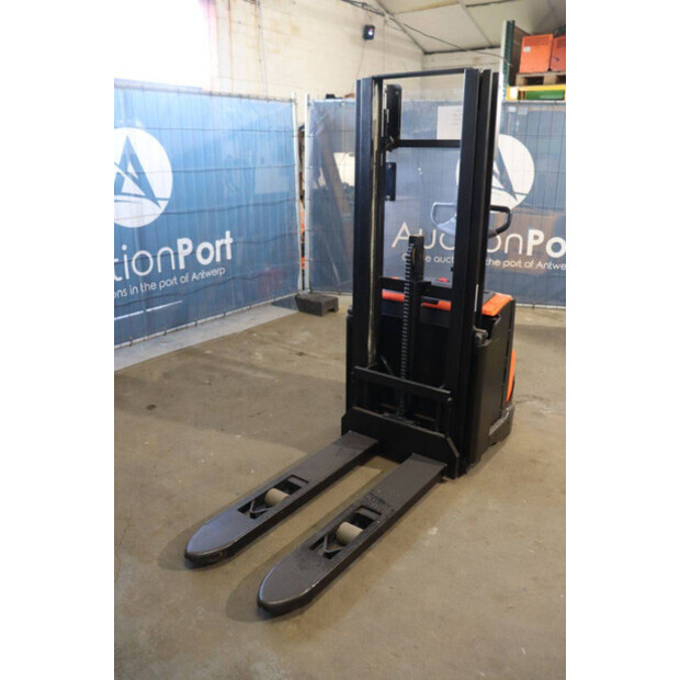 2018 Toyota SWE 120-45580170