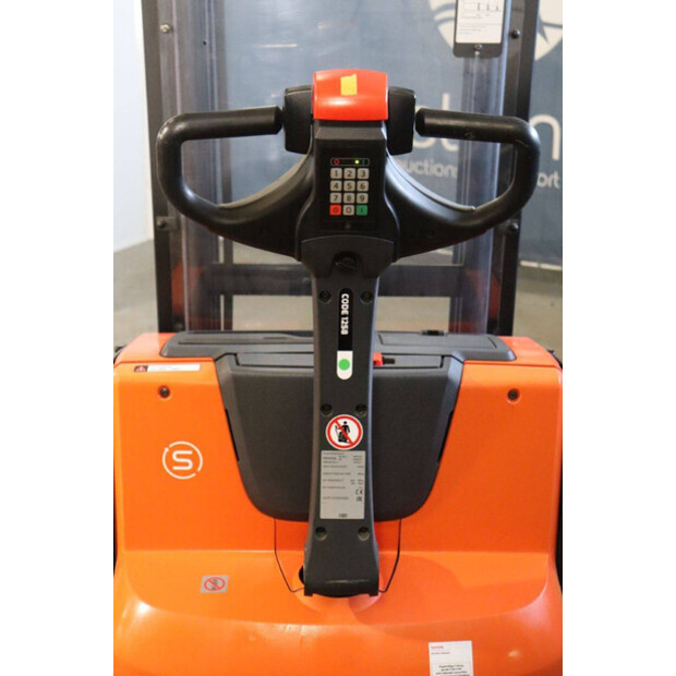 2018 Toyota SWE 120-45580176