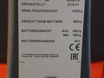 2018-toyota-swe-120-45580178