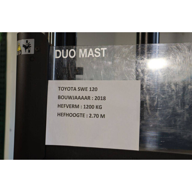 2018 Toyota SWE 120-45580186