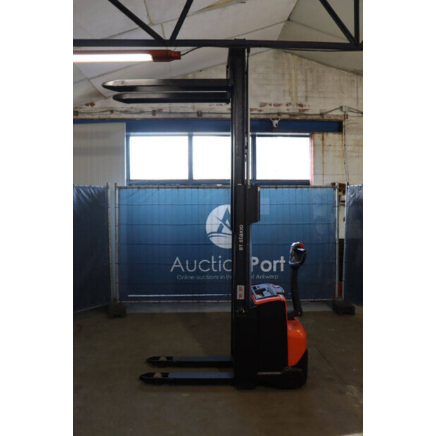 2018 Toyota SWE 120-45580189