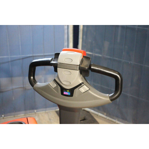 2019 Toyota SWE100-45580210