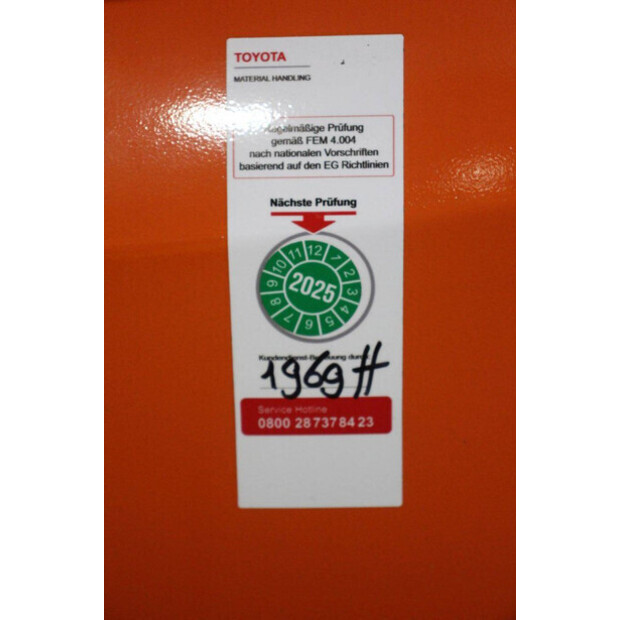 2017 Toyota SWE140L-45580361