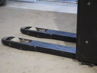 2017-toyota-swe140l-1425099-45580454