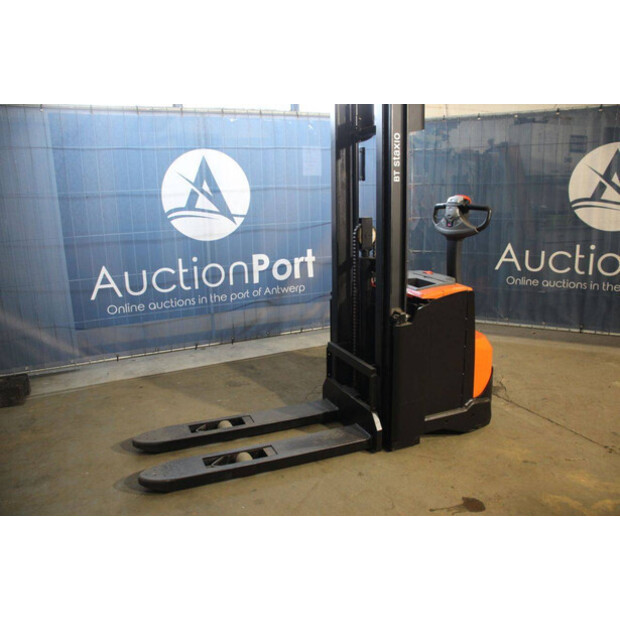 2018 تويوتا SWE120-45580489