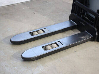 2020-toyota-spe120-1425106-45580651