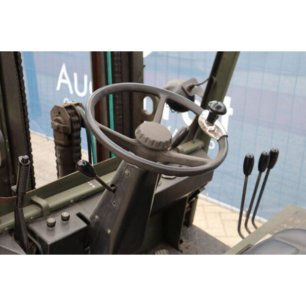 1989 ستيل EFG 1.5-45580949