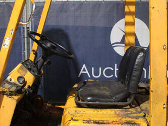 datsun-qf02-45581055