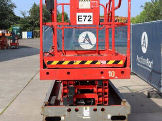 2013-haulotte-compact-10-1425122-45581172