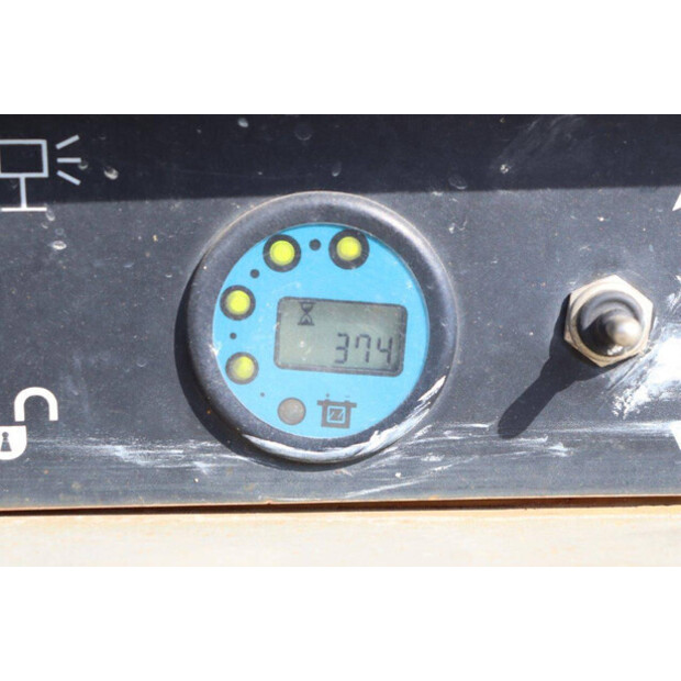 2013 هولوت COMPACT 10-45581181