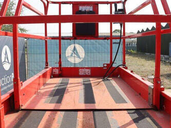 2013-haulotte-compact-10-1425122-45581183