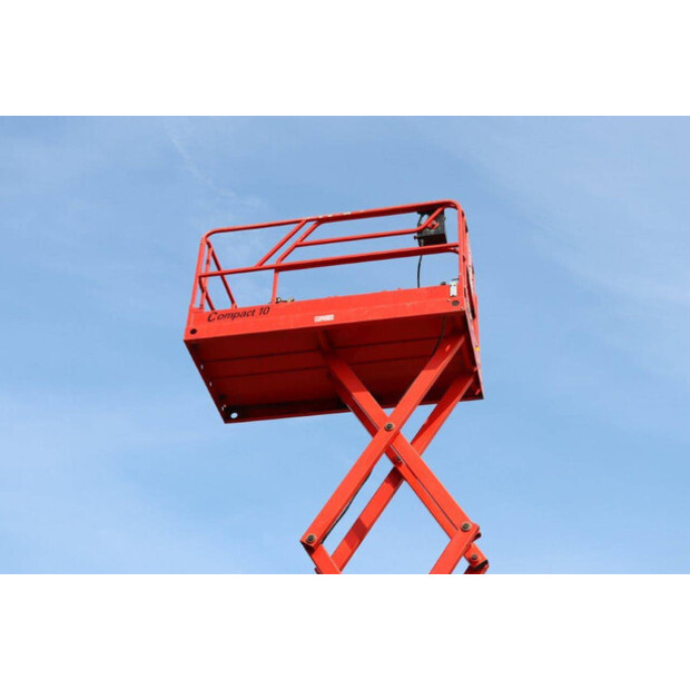 2013 هولوت COMPACT 10-45581189