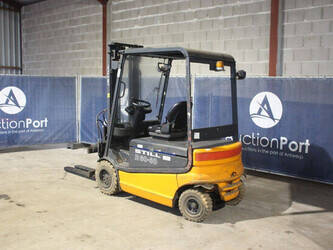 1999-still-r60-30-1425123-45581192