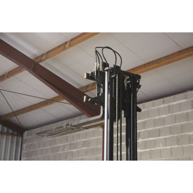 1999 ستيل R60-30-45581219