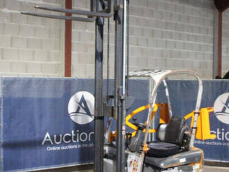 2004-still-rx-50-10-1425127-45581358