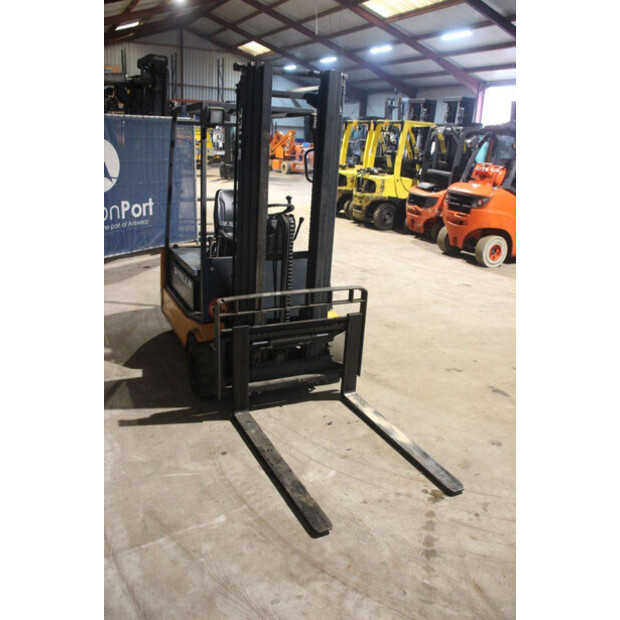 1994 Still R20-18-45581367